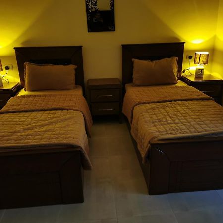 Petra 555 Apartment Wadi Musa Ngoại thất bức ảnh