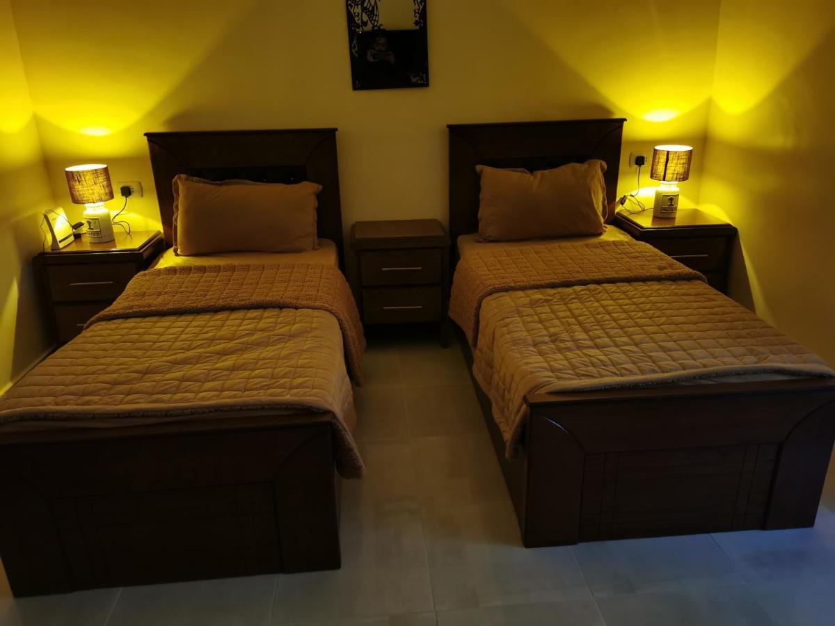 Petra 555 Apartment Wadi Musa Ngoại thất bức ảnh