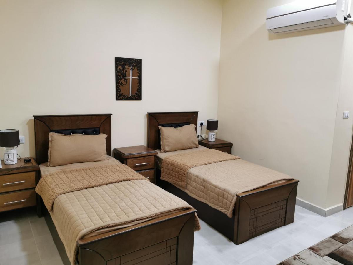Petra 555 Apartment Wadi Musa Ngoại thất bức ảnh